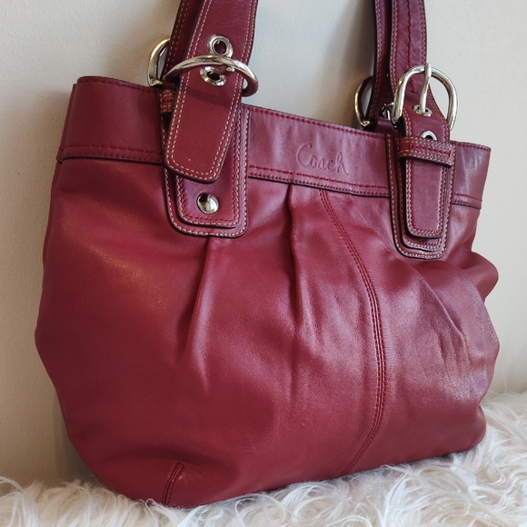 Coach Red Leather Shoulder Bag with Silver Hardware - Picture 4 of 16